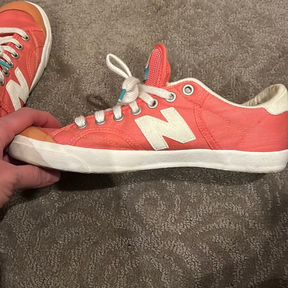 New Balance WALPROAPC W8.5 Worn Once by me - Picture 5 of 8